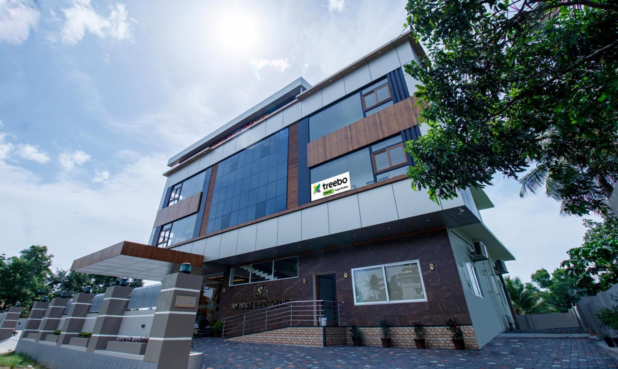 Treebo Amigos Residency Cochin Airport Hotel Kochi ภายนอก รูปภาพ